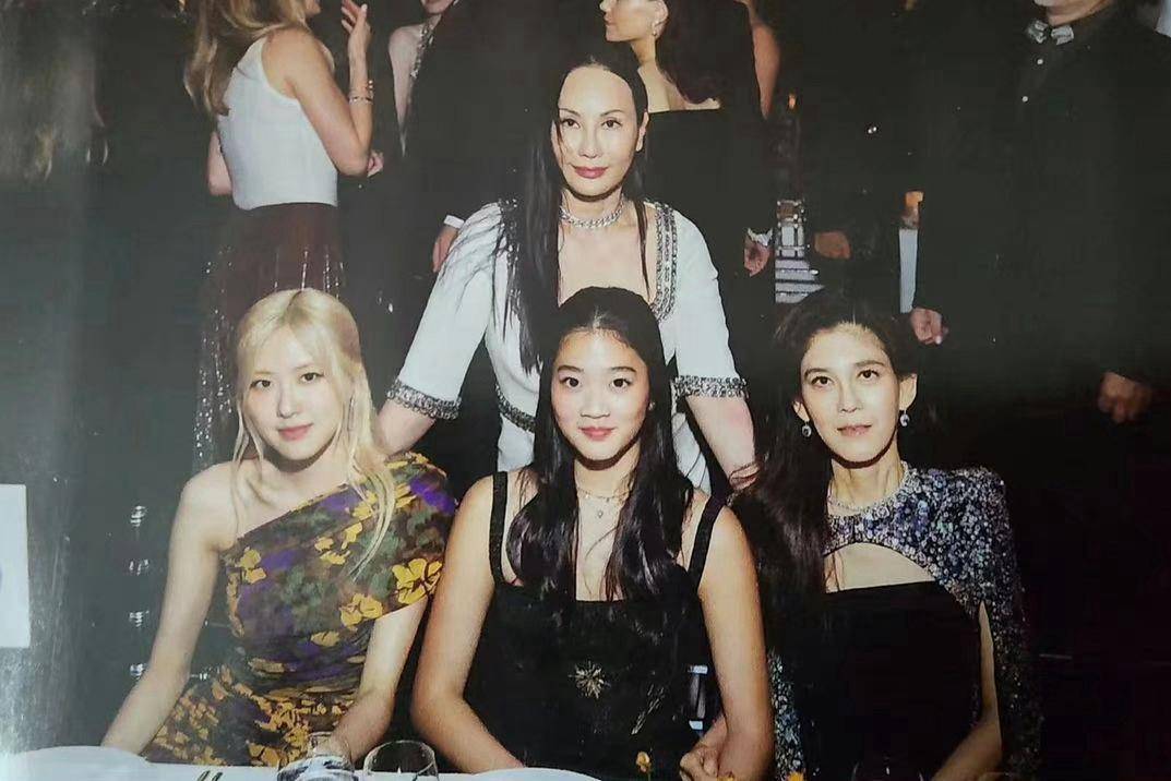 16岁成落魄千金,30岁嫁华裔食神,韩版"邓文迪"凭啥一路开挂_eva_chow