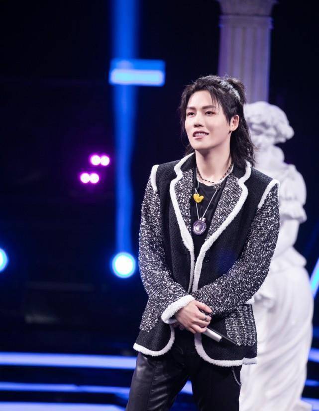 刘维爆笑模仿王一博,被沈梦辰偷偷发给王一博,意外获得本尊高度认可