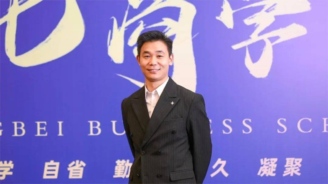 京北商学院体培行业人才发源地5年时间为中国体培行业培训2000多人