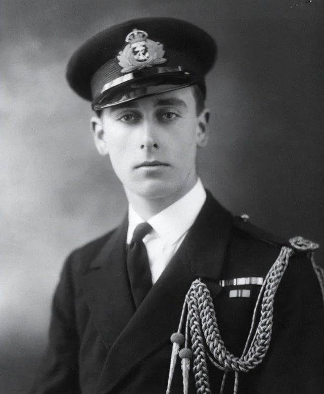 原创克制一生的伊丽莎白二世唯一一次任性与菲利普亲王结婚