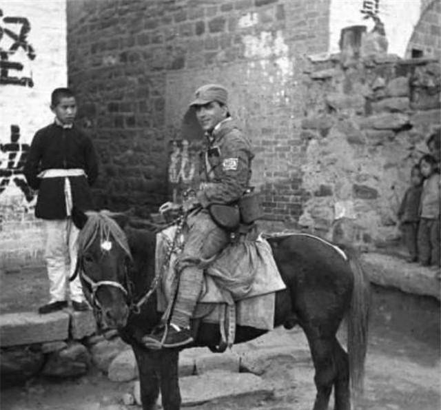 一觉醒来,眼前的景象却让他直冒冷汗_刘建国_部队_川马