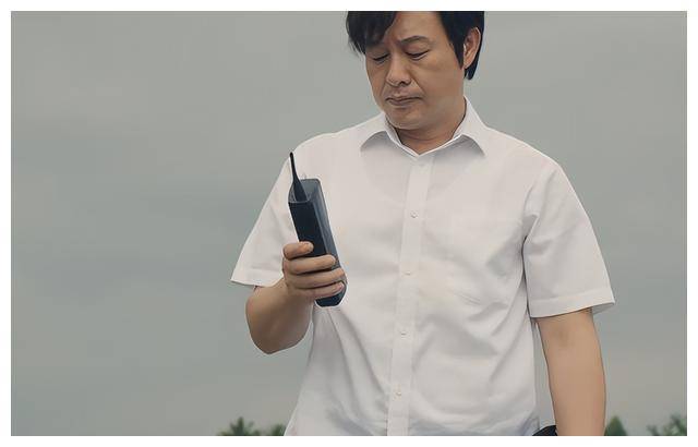 不过,她倒是给观众贡献了不少表情包,能够博大家一笑也不容易,看习惯