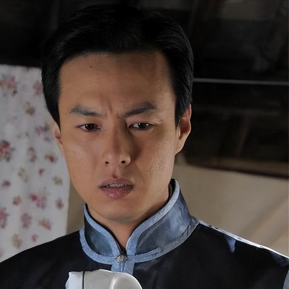 因穷被女友嫌弃,一气之下娶普通女老师的朱铁,如今过得怎么样了_父母