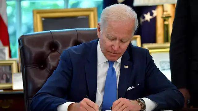 美国自焚军人生前爆料,事实或骇人听闻_亚伦·布什内尔_年轻人_事件