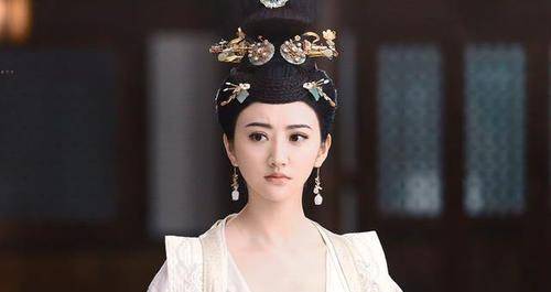 唐玄宗选她入宫,安史之乱恐失身,神秘失踪后3代帝王都在找她_沈珍珠