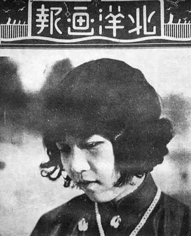 原创听闻北大校花嫁人同学伤心自杀未遂马珏无法禁止他人喜欢我