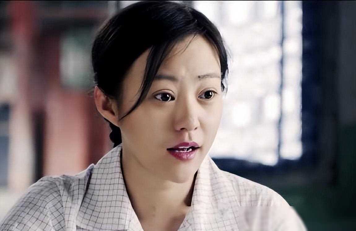 郝蕾与刘烨离婚后自己一人养育双胞胎儿子如今怎么样了