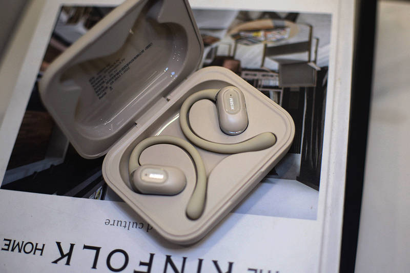 西圣air耳机时尚外观卓越性能绝佳性价比的完美结合