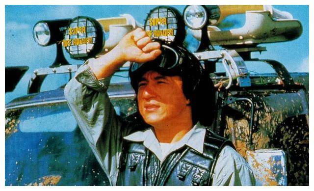 成龙变身夺宝奇兵第一部几乎碰到失败再出发收获成功