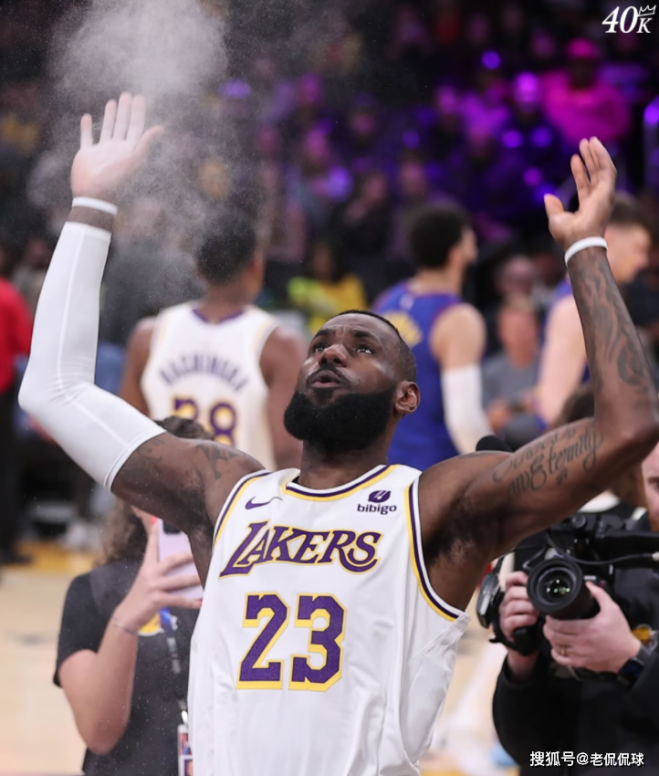 詹姆斯411神迹正式达成,nba第一人,刷爆纪录_篮球_辉煌成就_得分