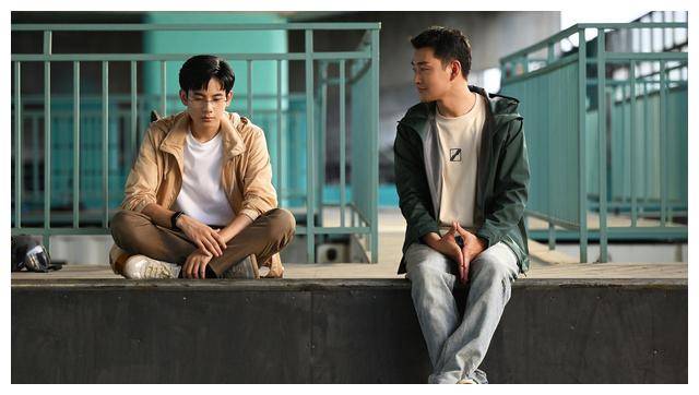 电视剧《飞驰人生》3大看点,今晚开播!潜力成为爆款!_观众_元素_张驰