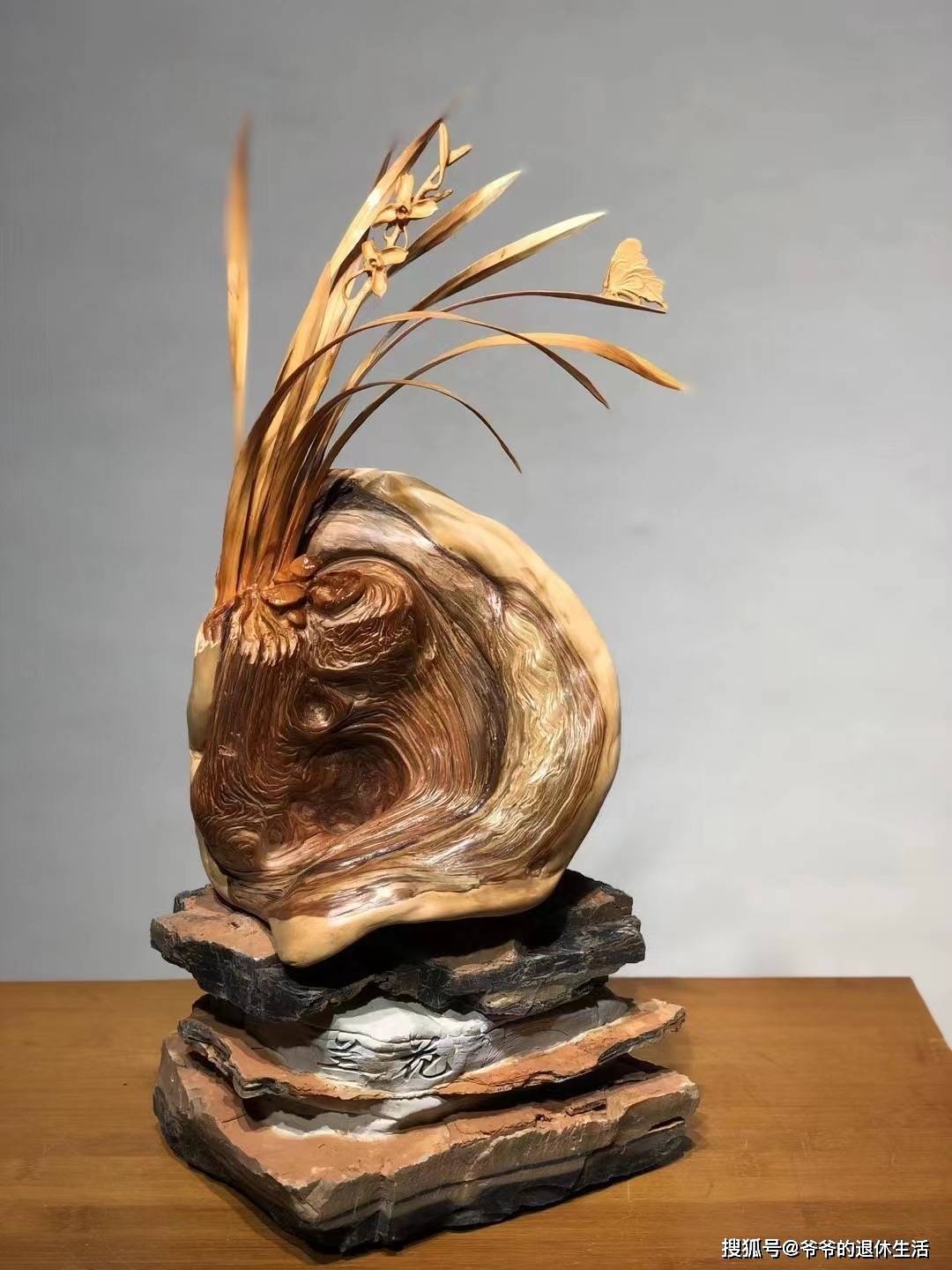 为什么有钱人都喜欢收藏崖柏根雕艺术品?_工艺品_传承_千年