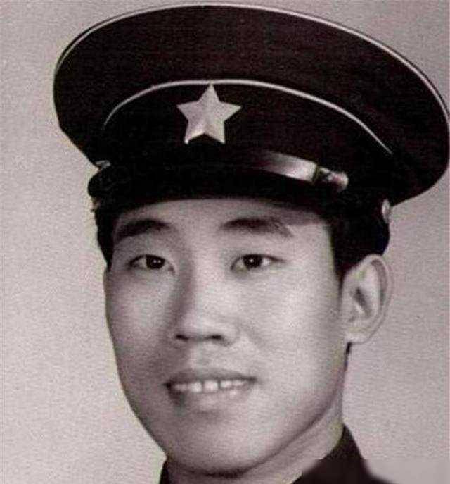 原创有一种整容叫杜旭东年轻时20岁旧照曝光后不输小鲜肉