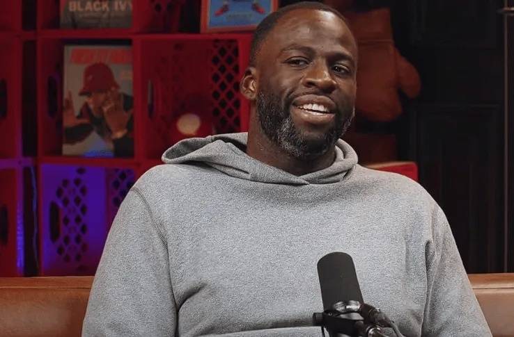 追梦说道:作为一名篮球运动员,我很尊重kd,他是我见过的最佳球员之一.