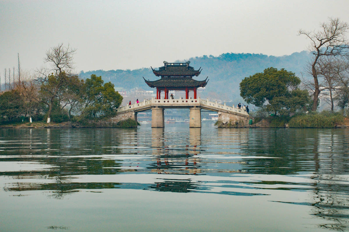 嘉兴南湖风景名胜区该如何游玩?