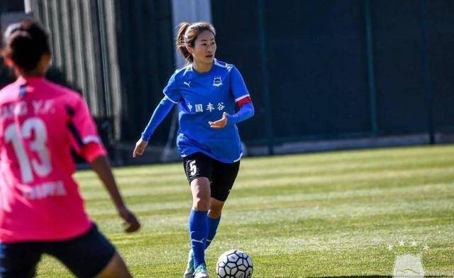张琳艳解约,是武汉女足强行召回,还是热刺女足不要了?_球员_限制_英超