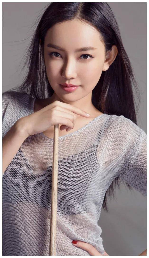 追梦女孩童菲,才华和努力照亮星途,成就非凡人生._王晶_故事_梦想