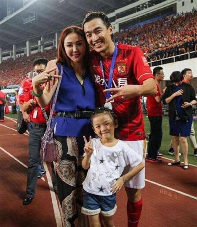 原创郜林近况30岁校花妻子入住新豪宅兼职副业成焦点