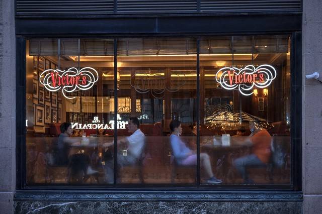 餐饮老板抓住1点,就能让顾客主动进店|烤鸭创业|糖