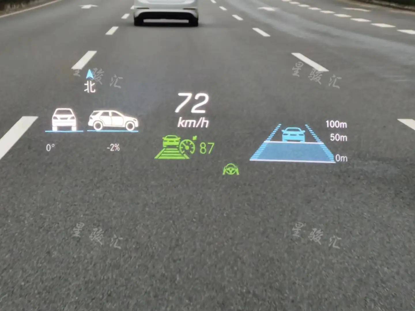 21款奔驰gle450升级hud抬头显示 香氛负离子 效果分享