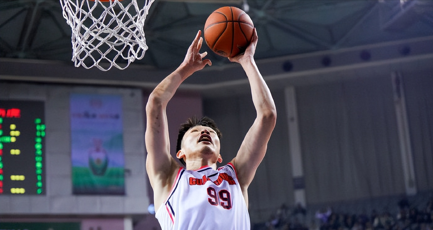 15米高塔回归,搭档周琦令人期待_广东队_赵戌宏_赵旭宏