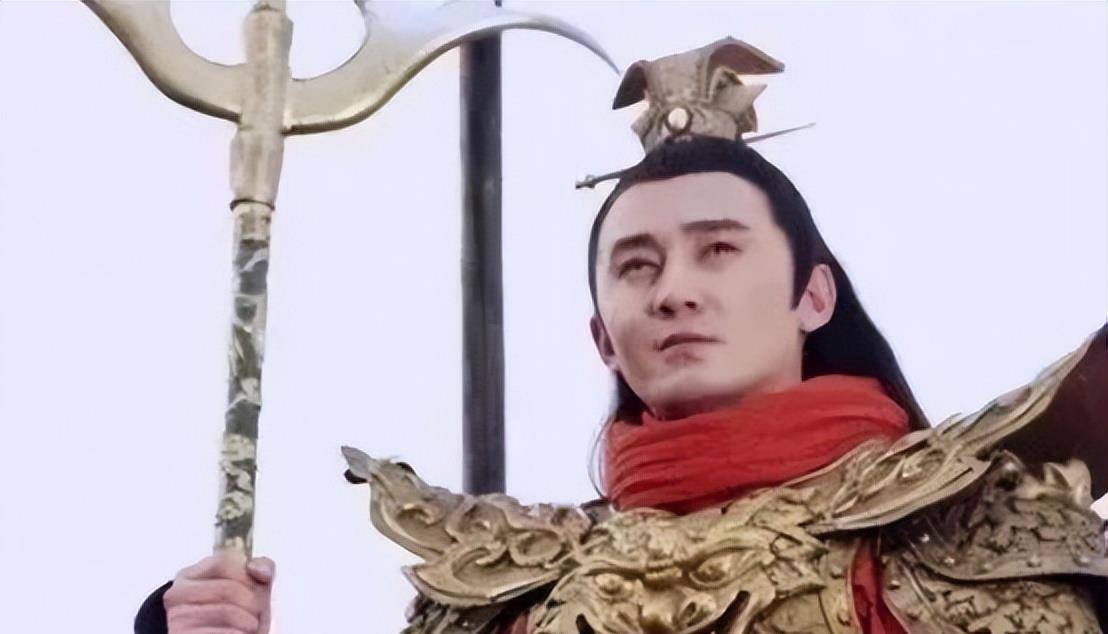 接住李元霸一锤有多难?罗成只能接住一锤,裴元庆却硬接了三锤!