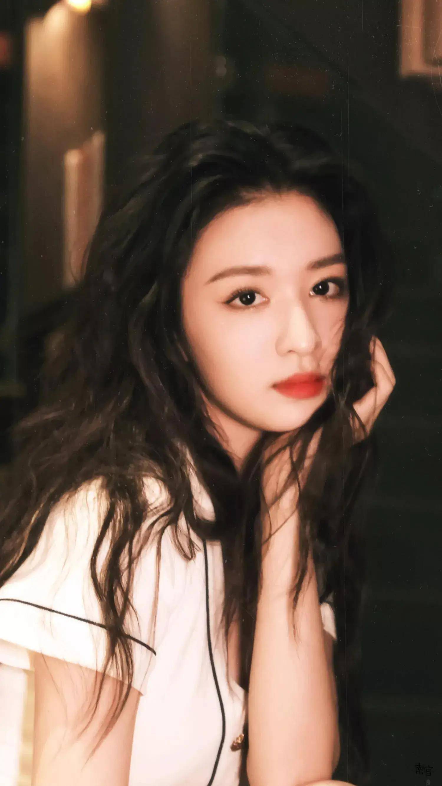 10宋祖儿9周也8关晓彤7林允6鞠婧祎5钟楚曦4古力娜扎3张天爱2李沁