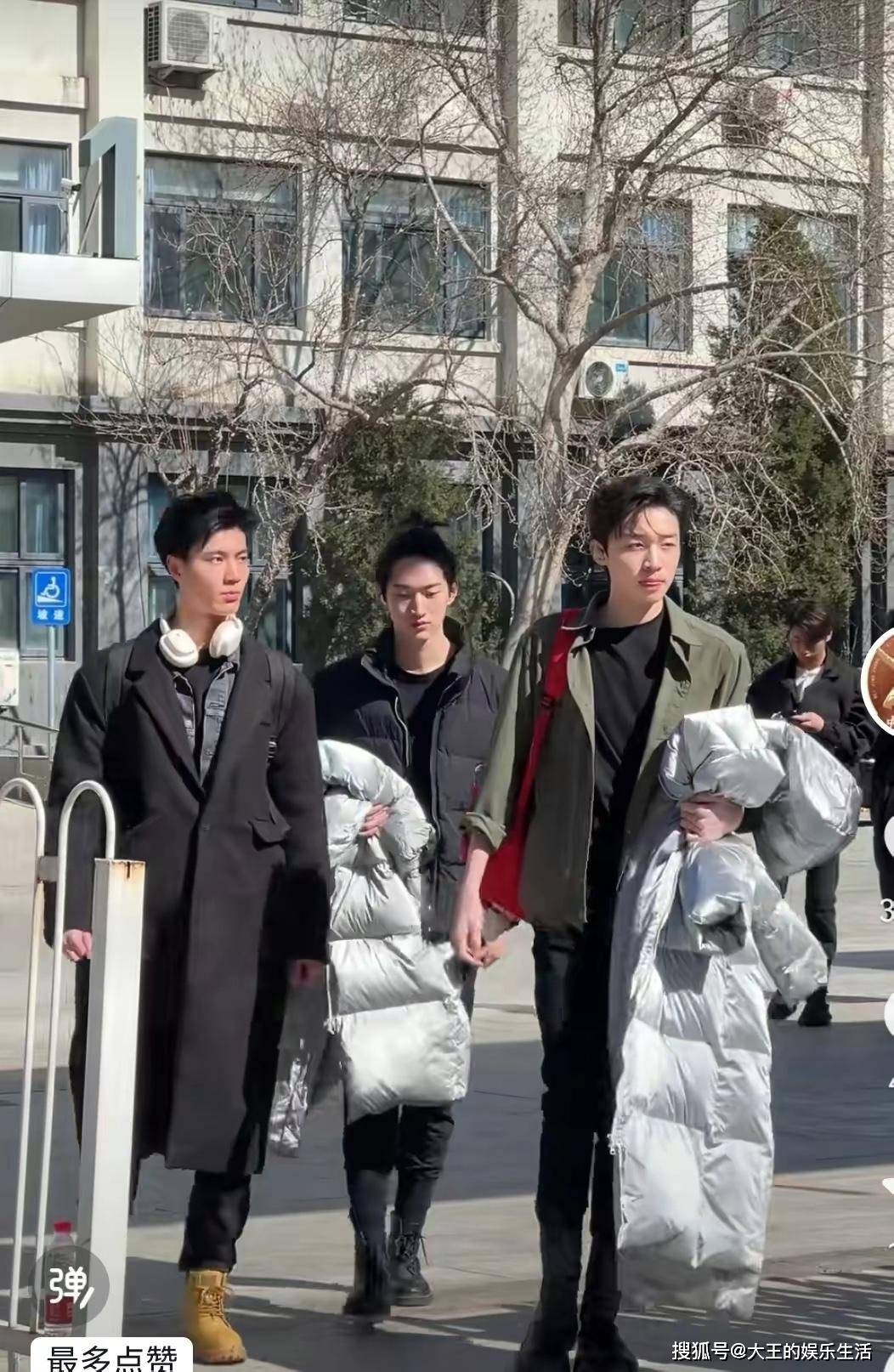 北服190 大长腿帅哥 正脸照曝光!评论区网友笑死个人