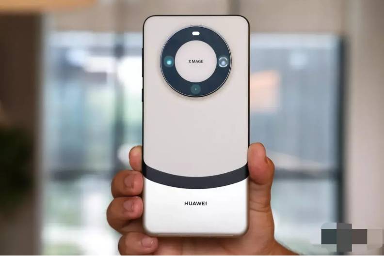 直板旗舰颜值天花板华为mate60系列斩获2024德国if设计大奖