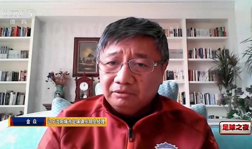 赵震在得知老师金炎地域攻击大连之后,也表达了自己的观点,发布微博说