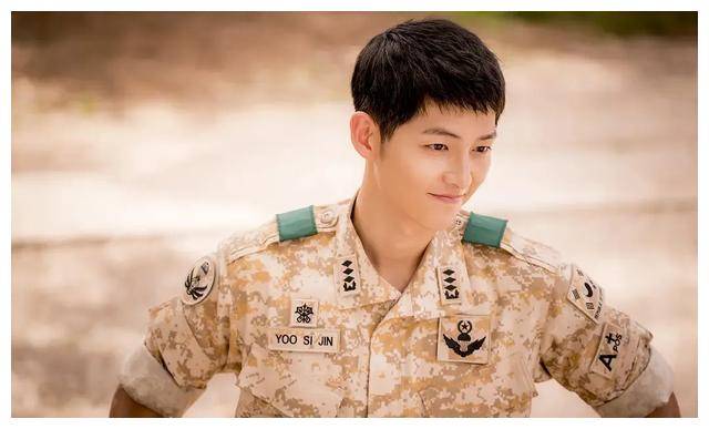 原创宋仲基演技逐渐蜕变小透明女主惊艳亮相新片引发热议