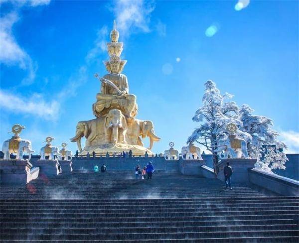 阿坝甘孜旅游团报名三日游价格表阿坝甘孜旅游团三日游多少钱