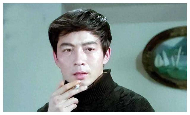 才子导演杨延晋,父亲正军级,潘虹嫁副部儿子,竟示爱!