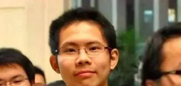 原创北大学子精密计划弑母后携带资金潜逃