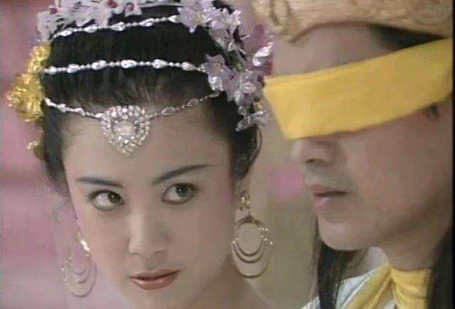 原创最美妲己的不归路两婚两离因吸毒毁了自己也害了儿子