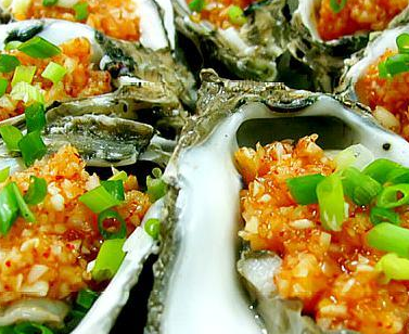 这5种生蚝的做法,简单又省时,美味营养又健康,又特别好吃?_清水_香菜_