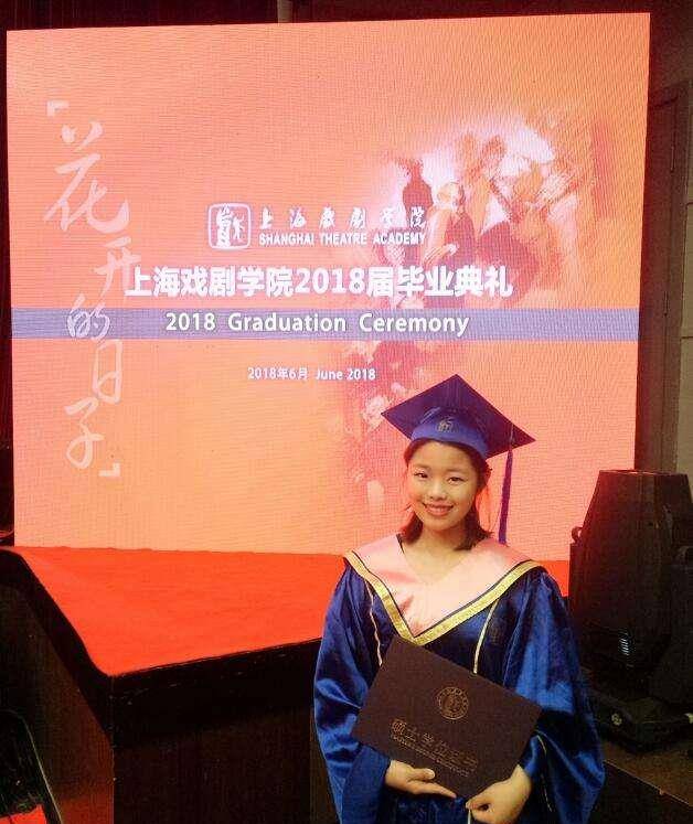 原创被骂最丑童星王莎莎终于正面回应长不成你们期待那种美