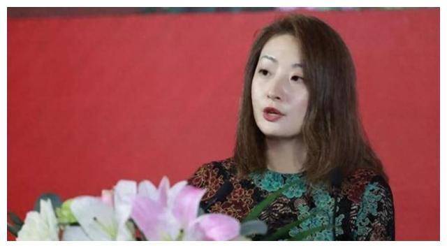 宗馥莉曝光"娃哈哈公主"近照,身形大变,回首事业坎坷时!