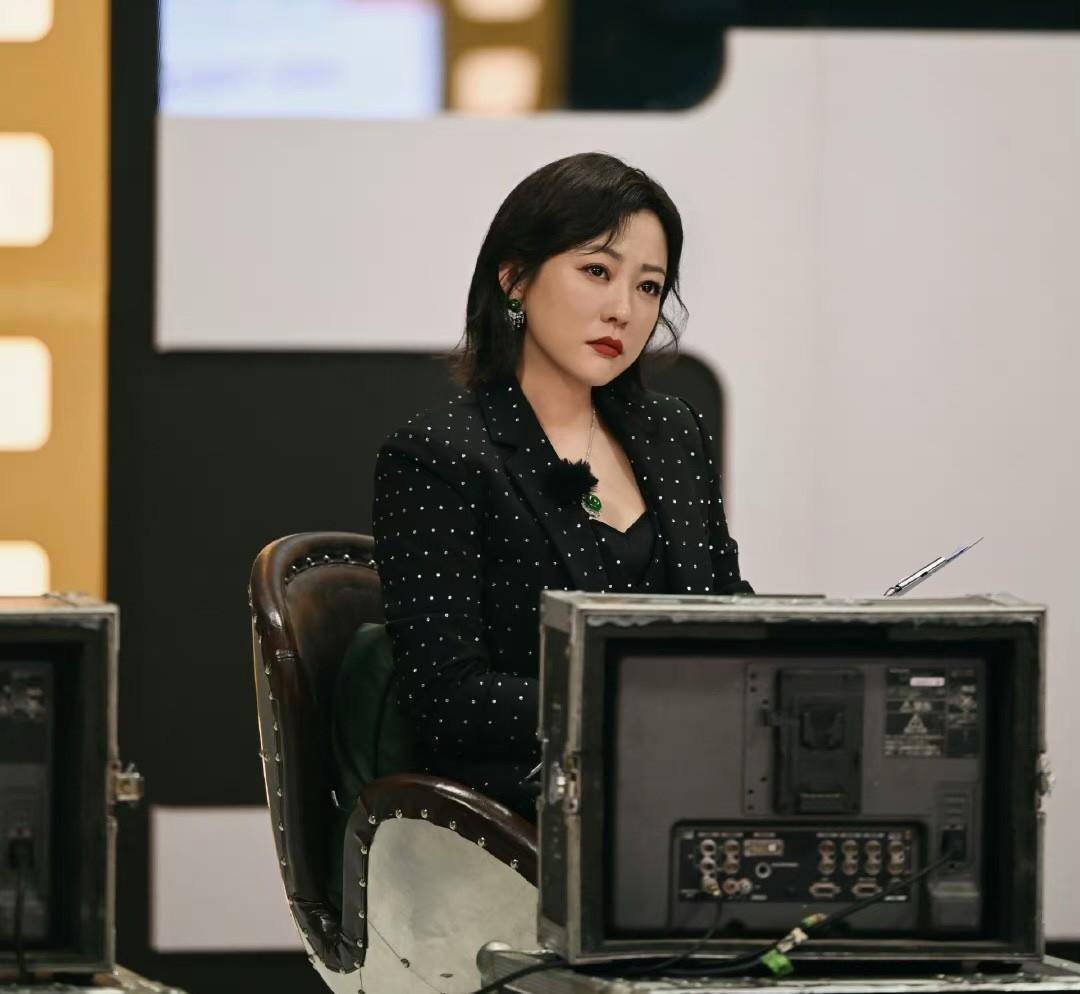 以丰腴身材而闻名的女演员郝蕾的存在是对内娱畸形审美的反击