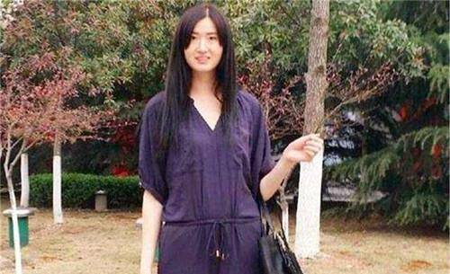 原创东北小伙娶身高1米97湖北美女婆婆为她拆门6年后恩爱如初