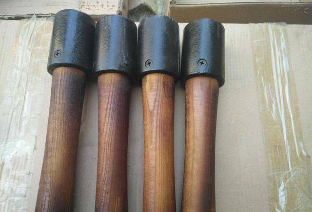 原创中国有最先进的手榴弹为什么军队还在用木柄手榴弹