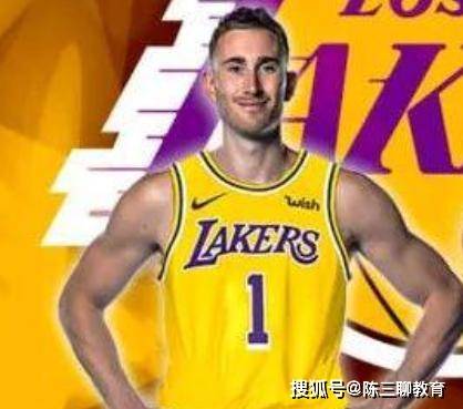 21 5前锋主动示好佩总,经纪人开始谈判,詹浓迎来帮手_海沃德_佩林卡