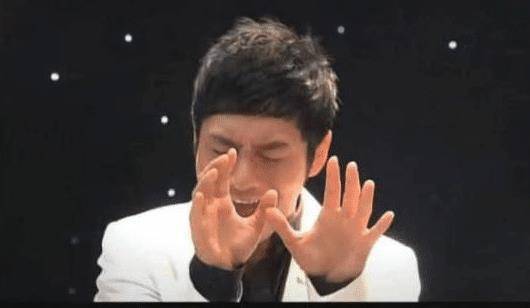 原创鬓边程凤台说英语让人想到闹太套这个梗过不去了