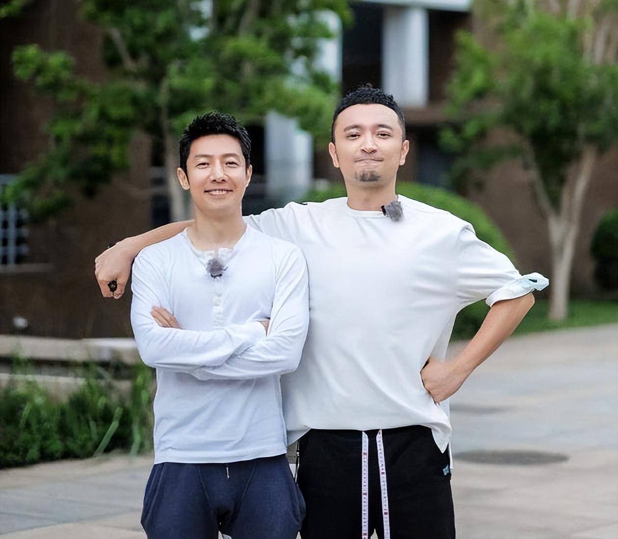 撒贝宁主持节目,一位院士念错字,撒贝宁却说:我也想跟您这样读_康辉