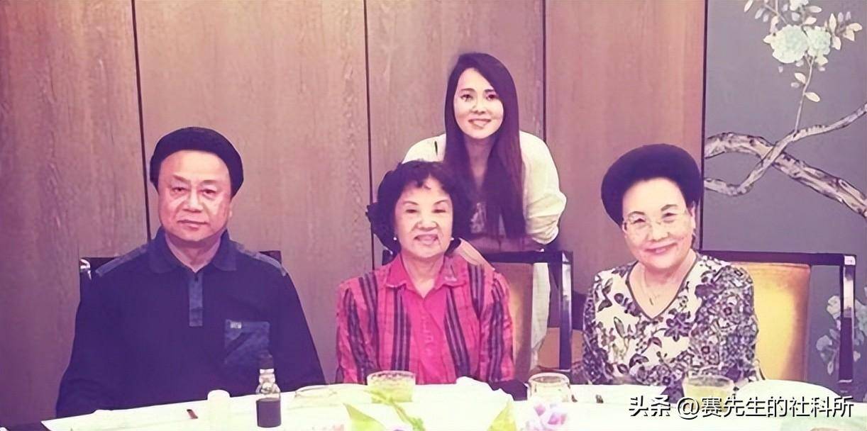 从戏混子到中年顶流,"浪荡子"秦昊的成名离不开妻子的"滋养"_伊能静