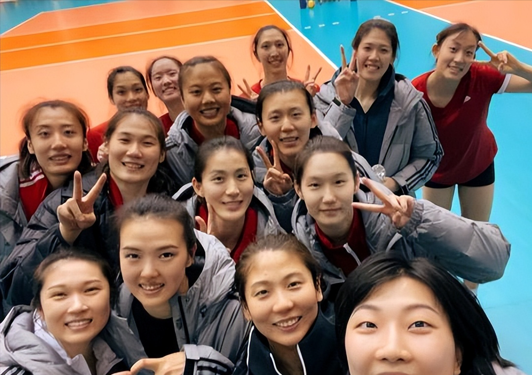 原创女神节袁心玥更新动态天津女排四朵金花都在唯独缺了队长姚迪