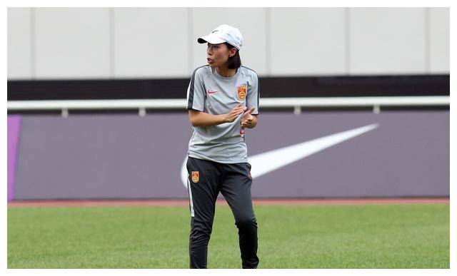 原创中国女足新帅热议业内看好陈婉婷再掀热潮