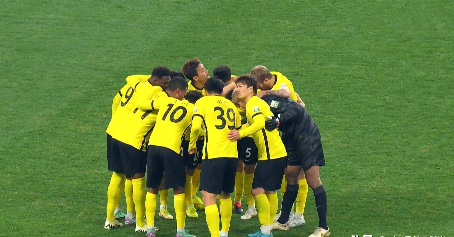 原创01022支青岛球队新赛季4战3负1平仍无首胜下轮迎德比战