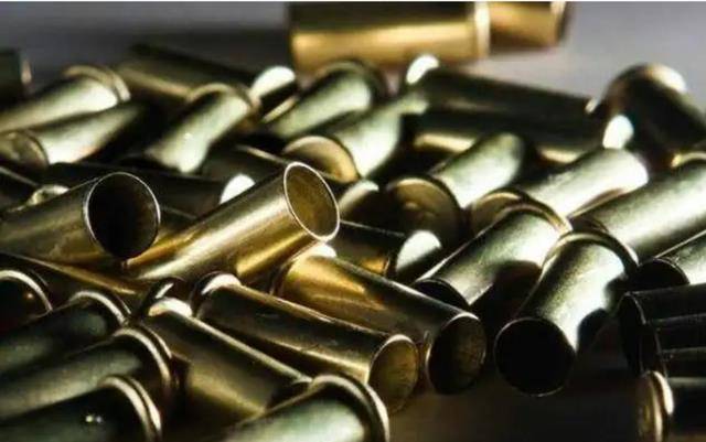 原创以前为了节省打完靶后还要捡走弹壳现在这样做是为什么