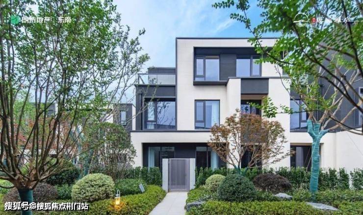 售楼处杭州临安朗诗溪涧雅庐别墅洋房叠墅在售朗诗溪涧雅庐24小时热线